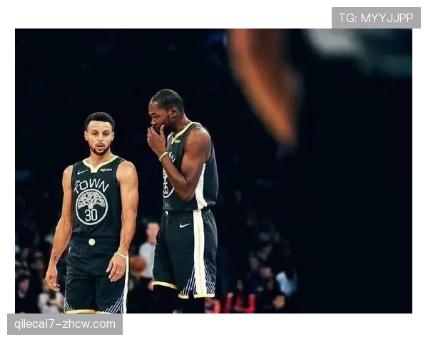 卫冕冠军巴黎晋级形势分析 次回合主场优势与战术调整